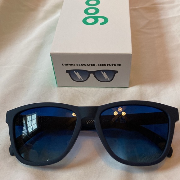 Goodr “OG” sunglasses - Picture 9 of 9